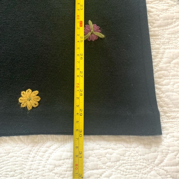 Karin Stevens Sz S Black Wool Blend Tunic Sweater Floral Embroidery Long Sleeve - Picture 7 of 7